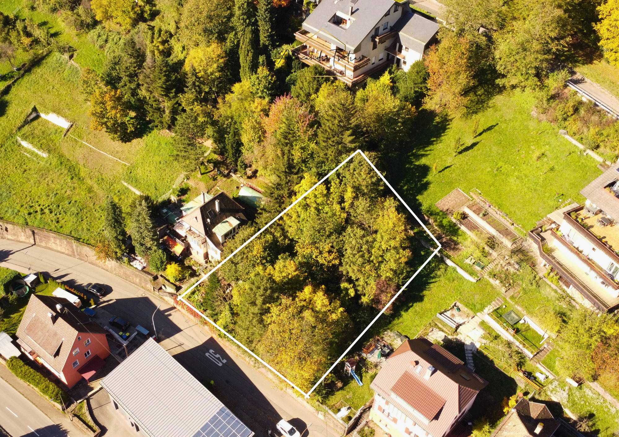 Objektbild von Investoren und Bauträger aufgepasst!! Sonniges Hanggrundstück in Neuenbürg
