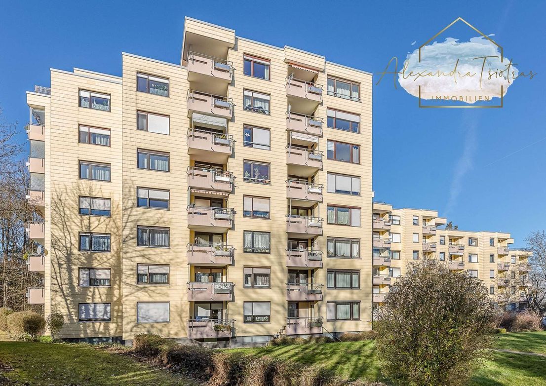Objektbild von *Einziehen und Wohlfühlen* Moderne 3,5 Zimmer Wohnung mit neuer EBK, Balkon und Garage